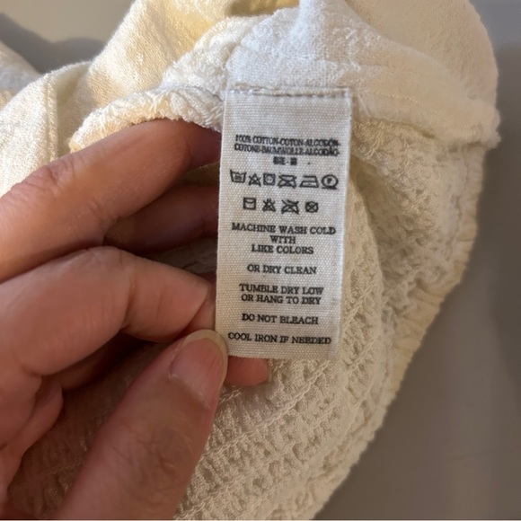 Free People x Jen’s Pirate Booty Gauzy Toy Machine Top Twist Cropped Size Medium - Picture 12 of 14